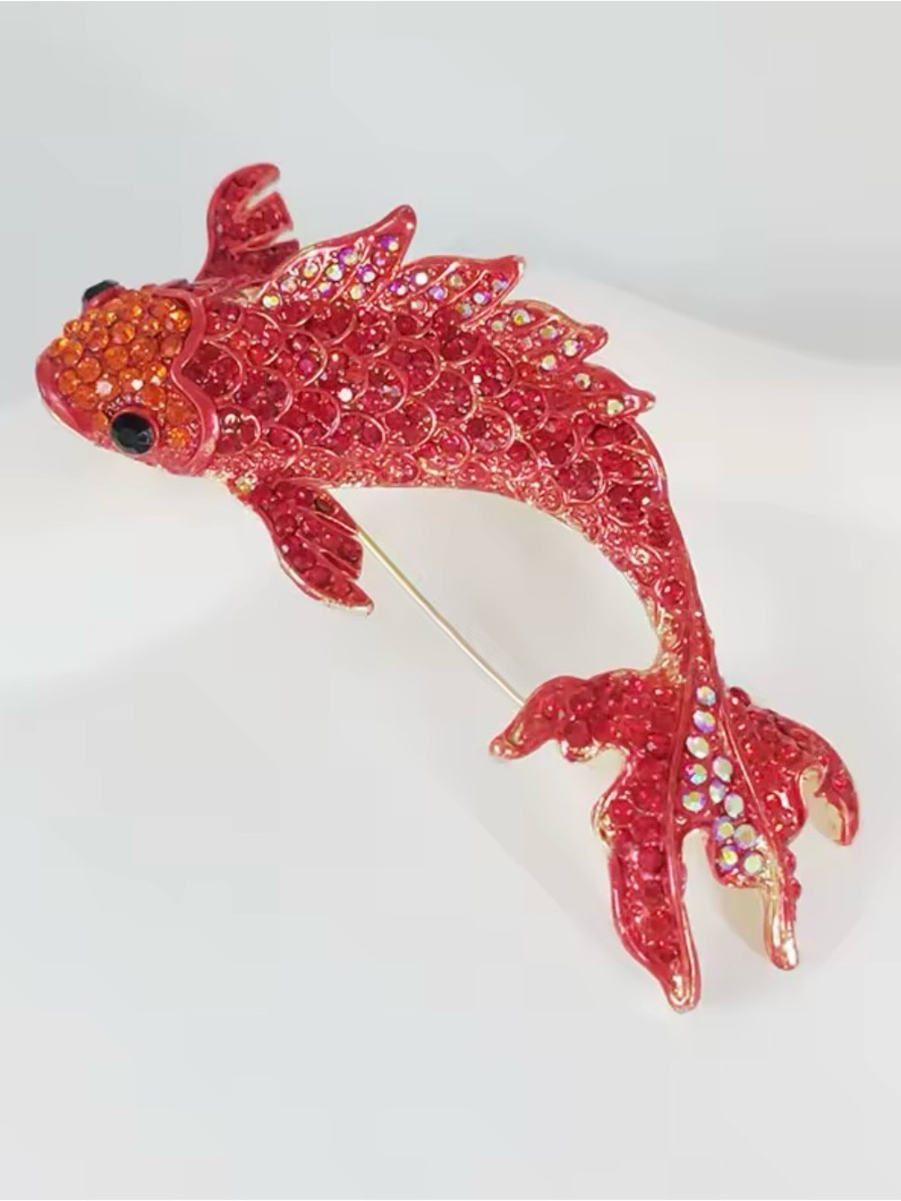 High Grade Red Carp Full Rhinestone Brooch Pins Trendy Crystal Charm Brooch.